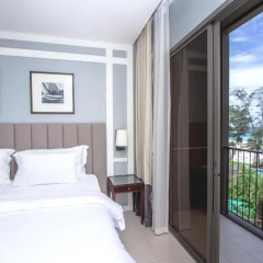 Отель Sugar Marina Resort - ART - Karon Beach 4* Номер Делюкс с двуспальной кроватью фото 2