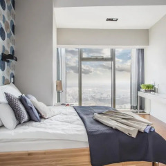 Отель Sky Tower Wroclaw 46th Floor Penthouse Апартаменты