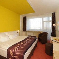 Hunguest Hotel Béke 4* Стандартный номер с двуспальной кроватью фото 4