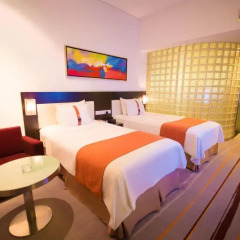 Отель Holiday Inn Express Chengdu Gulou 3* Стандартный номер с различными типами кроватей фото 2