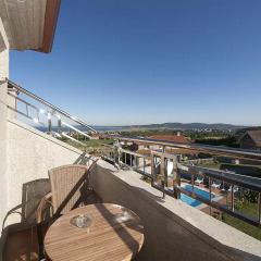 Отель Pensión Residencia A Cruzán - Adults Only 3* Стандартный номер с различными типами кроватей фото 21