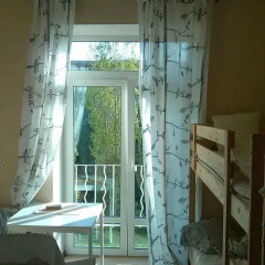 Гостиница Localhostel Кровать в общем номере с двухъярусной кроватью фото 18