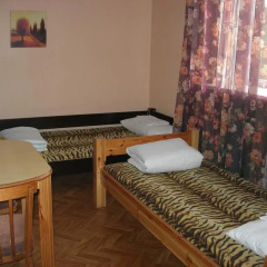 Отель Elizabeths Youth Hostel Латвия, Рига - отзывы, цены и фото номеров - забронировать отель Elizabeths Youth Hostel онлайн комната для гостей фото 4