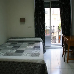 Отель Jqc Rooms Стандартный номер фото 23
