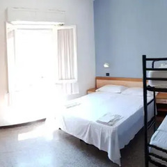 Jammin' Rimini Backpackers Hotel Стандартный номер разные типы кроватей фото 4