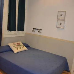 Отель Hostal Center Inn 2* Номер категории Эконом фото 2