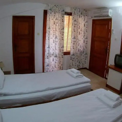 Hotel Alex 2* Стандартный номер фото 4