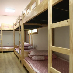 Fortune Hostel Jongno Кровать в мужском общем номере с двухъярусной кроватью фото 3