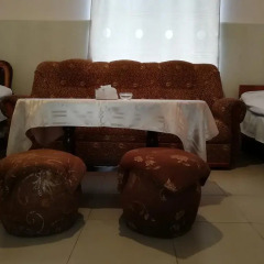 Отель Meghri Inn 2* Стандартный номер с 2 отдельными кроватями (общая ванная комната) фото 4