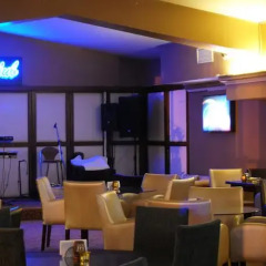 Hotel Eken Prestige развлечения
