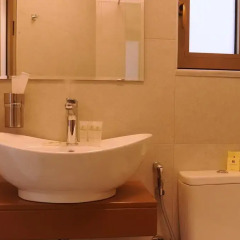 Отель Royalty Suites ванная фото 2