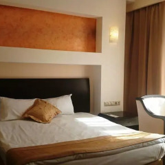 Отель The Crown 5* Номер Делюкс с двуспальной кроватью фото 10