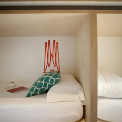TOC Hostel Barcelona Кровать в общем номере с двухъярусной кроватью фото 5