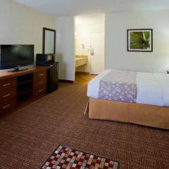 Отель La Quinta Inn Minneapolis Airport 3* Стандартный номер