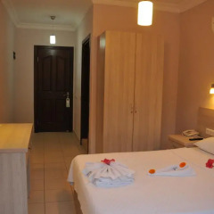 Akdeniz Beach Hotel 3* Стандартный номер с различными типами кроватей фото 2