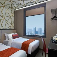 Hotel Boss 3* Улучшенный номер с 2 отдельными кроватями фото 5