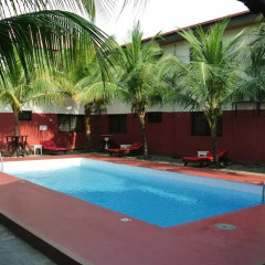 Отель La Playa Suites бассейн фото 2