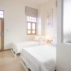 O'nya Phuket Hotel 3* Улучшенный номер с двуспальной кроватью фото 20