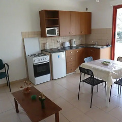 Отель Valentinos Court Апартаменты с 2 отдельными кроватями фото 15