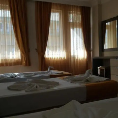 Enki Hotel 4* Стандартный семейный номер с двуспальной кроватью фото 2