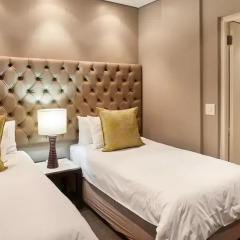 Mandela Rhodes Place Hotel 4* Улучшенные апартаменты с 2 отдельными кроватями фото 17