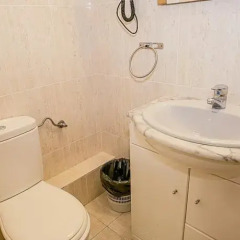 Отель Hostal Balmes Centro Стандартный номер с разными типами кроватей фото 11