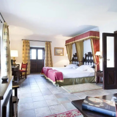 Отель Parador De Cangas De Onis 4* Улучшенный номер фото 4