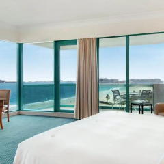 Отель Hilton Dubai Jumeirah 5* Стандартный номер с различными типами кроватей