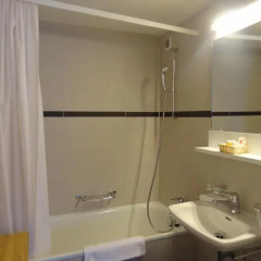 Отель Alpenhotel Residence 3* Стандартный номер с различными типами кроватей фото 4