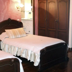 Отель Hostal Patrimonio - Sucre Стандартный номер с двуспальной кроватью
