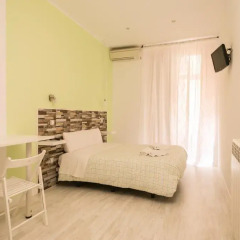 Отель Hostal Adis 3* Стандартный номер с двуспальной кроватью фото 17