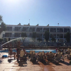 Отель Pambos Napa Rocks Hotel - Adults Only Кипр, Айя-Напа - 13 отзывов об отеле, цены и фото номеров - забронировать отель Pambos Napa Rocks Hotel - Adults Only онлайн детские мероприятия фото 2