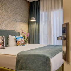 Sometimes Hotel 3* Улучшенный номер с различными типами кроватей фото 9