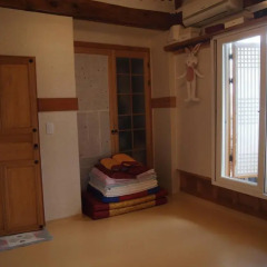 Отель Gaonjae Hanok Guesthouse Южная Корея, Сеул - отзывы, цены и фото номеров - забронировать отель Gaonjae Hanok Guesthouse онлайн комната для гостей фото 2
