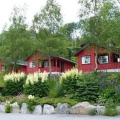 Отель Røldal Hyttegrend & Camping Коттедж с различными типами кроватей фото 10