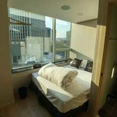 Отель K-Guesthouse Dongdaemun Premium 2* Стандартный номер с двуспальной кроватью фото 19