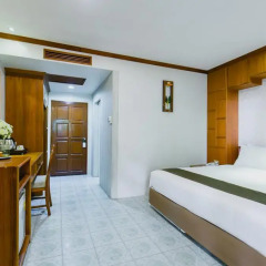 Отель Thanthip Beach Resort 3* Стандартный номер с различными типами кроватей фото 5