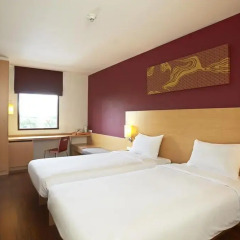 Отель ibis Bangkok Siam 3* Стандартный номер с различными типами кроватей фото 5