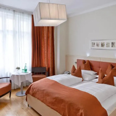 Hotel Pension Baronesse 4* Улучшенный номер с различными типами кроватей фото 9