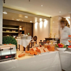 Gulliver`S Tavern Hotel Бангкок питание
