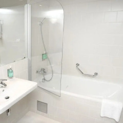 Отель Jurys Inn Exeter 4* Стандартный номер с различными типами кроватей фото 2