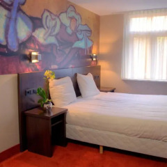 Hotel Van Gogh 3* Стандартный номер с 2 отдельными кроватями