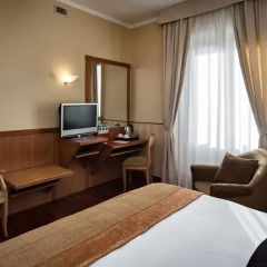 Hotel Dei Cavalieri 4* Номер Бизнес с двуспальной кроватью фото 15