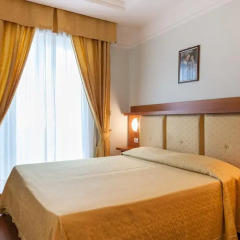 Hotel Astor 3* Номер Комфорт с двуспальной кроватью фото 2