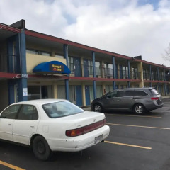 Отель Travelodge Columbus East парковка
