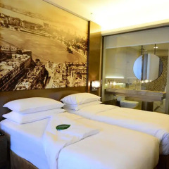 Отель Harbour Grand Hong Kong 4* Улучшенный номер с различными типами кроватей фото 4