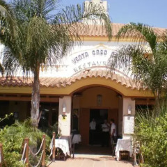 Отель Apartamentos Turísticos Cabo Roche
