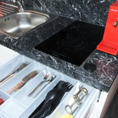 Апартаменты INSIDE FIVE - City Apartments Номер Комфорт с различными типами кроватей фото 3
