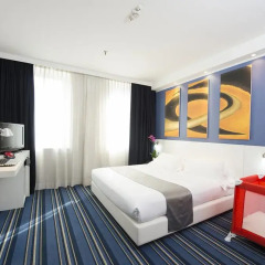 CDH Hotel Milano Niguarda 4* Номер Комфорт с различными типами кроватей фото 6