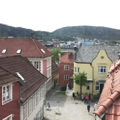 Отель Marken Guesthouse Кровать в мужском общем номере фото 10